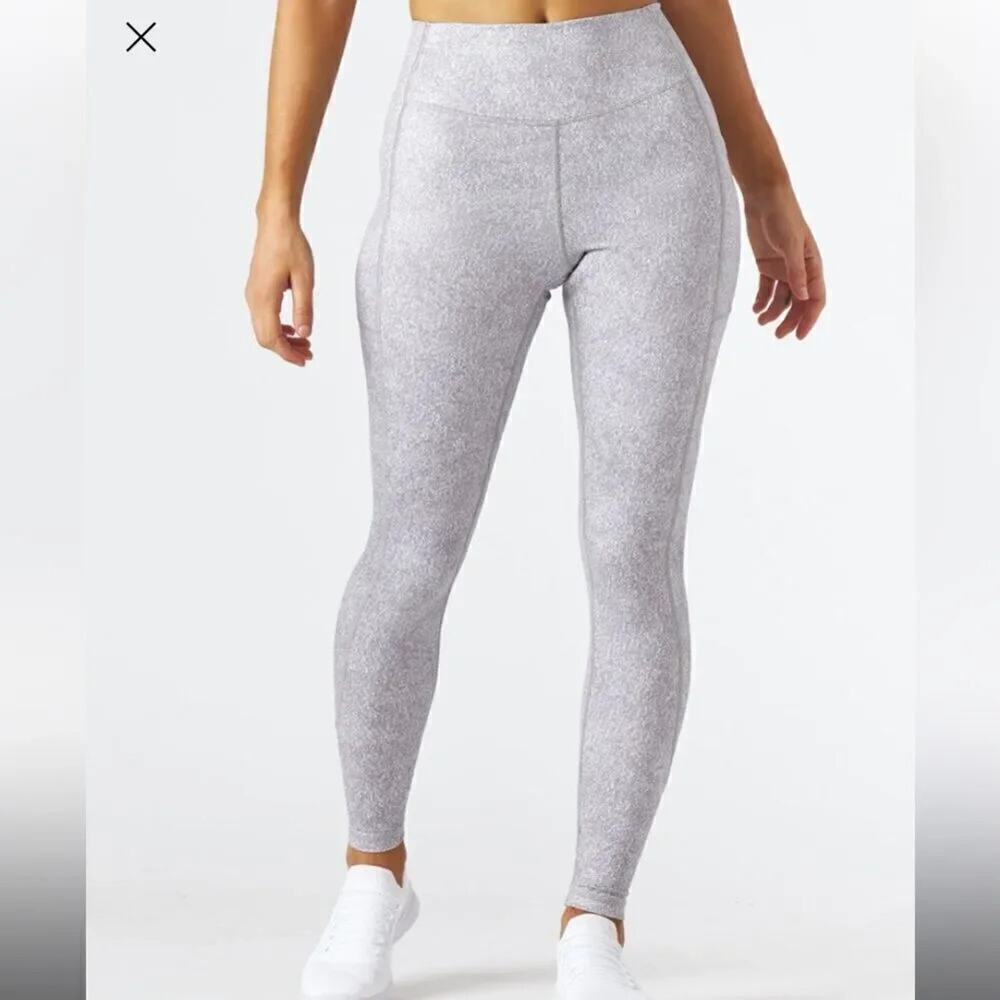 Glyder Taper Print In Grey Static Legging Size Small